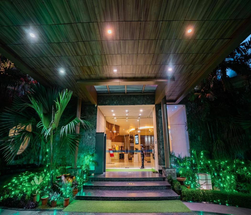Barsana Hotel & Resort Siliguri Εξωτερικό φωτογραφία